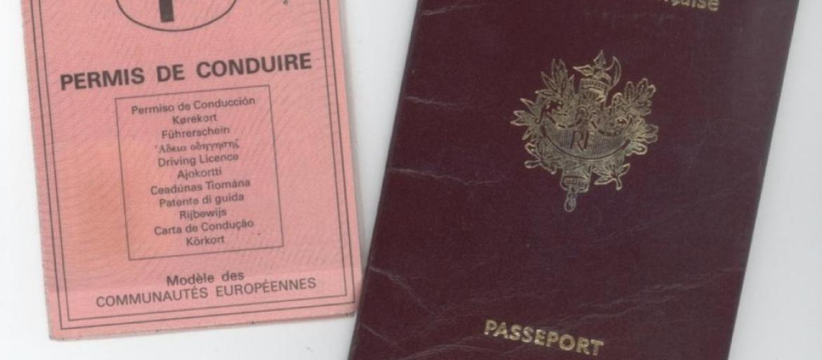 Remember your valid ID documents Remember your valid ID documents