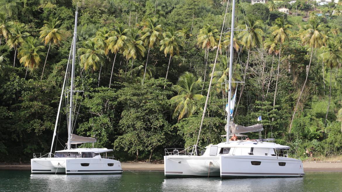 Mouillage à la "taïtienne", Cumberland Mouillage à la "taïtienne", Cumberland