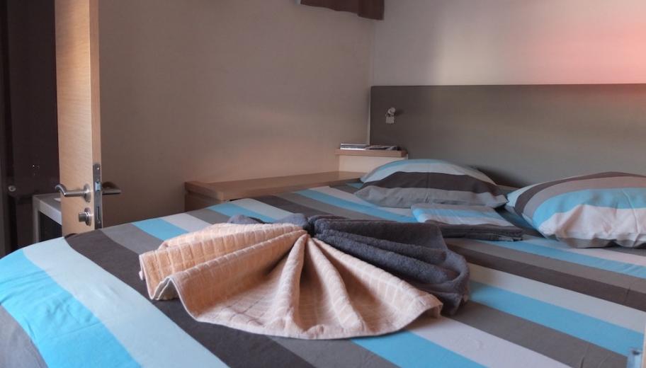 Saba 50 forward port cabin Saba 50 forward port cabin