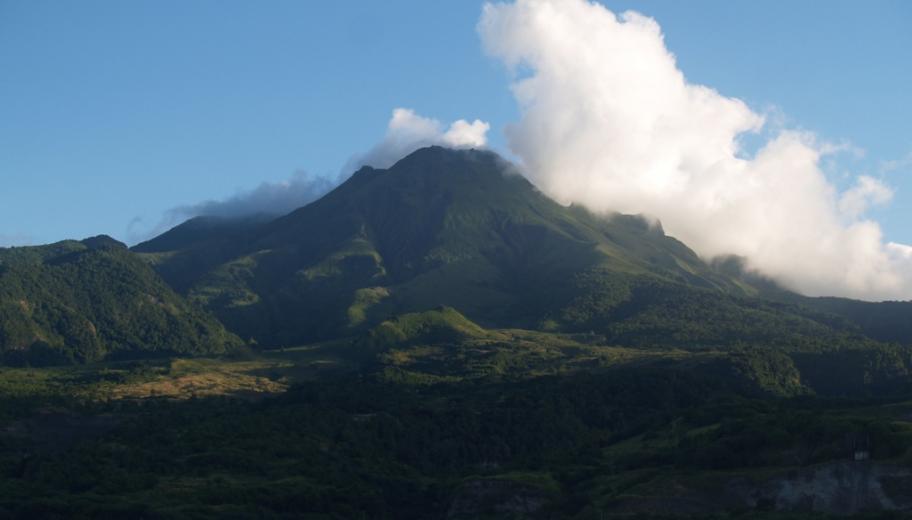 Pelée mountain photographed in November