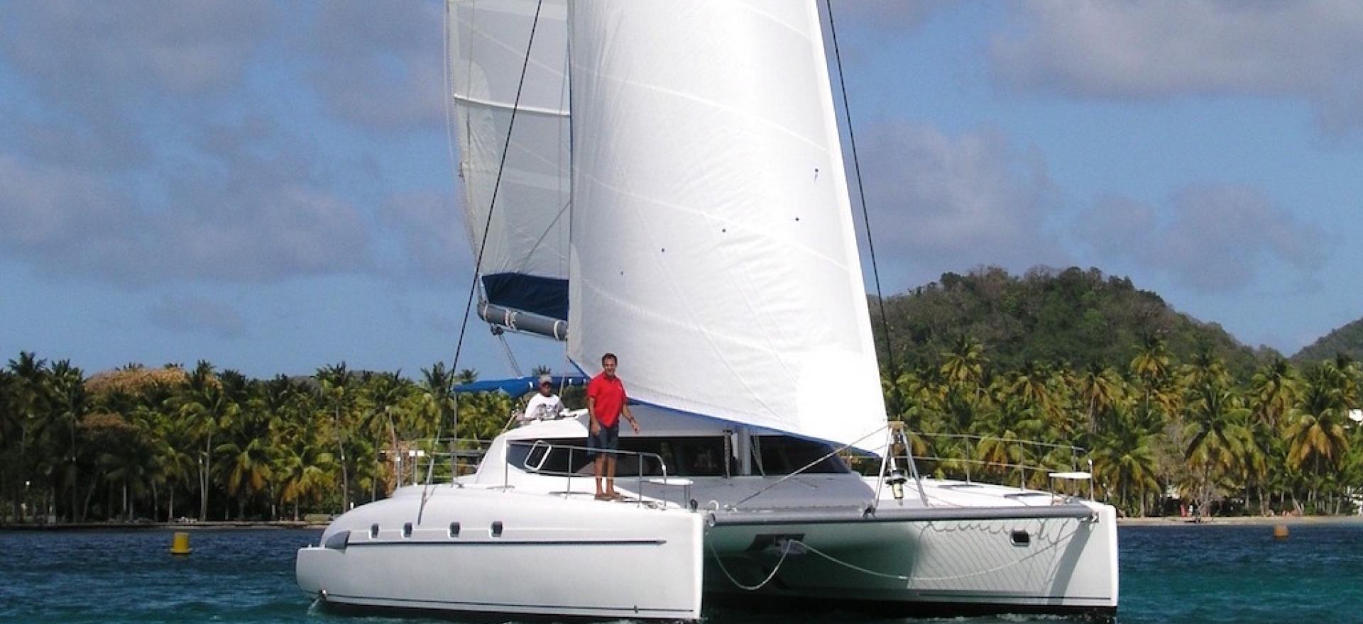 Bahia 46 sous voiles Bahia 46 sous voiles